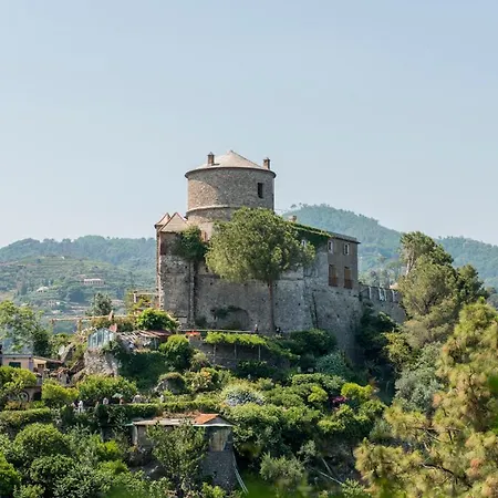 Sleeps 10 With Air Con * Portofino